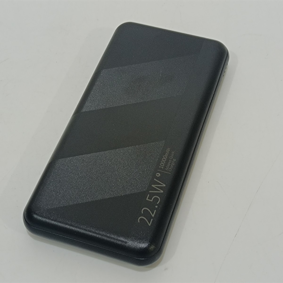 株式会社成洋 軽量薄型モバイルバッテリー 10000mAh 22.5W PD20W 黒 y1101-1_画像5