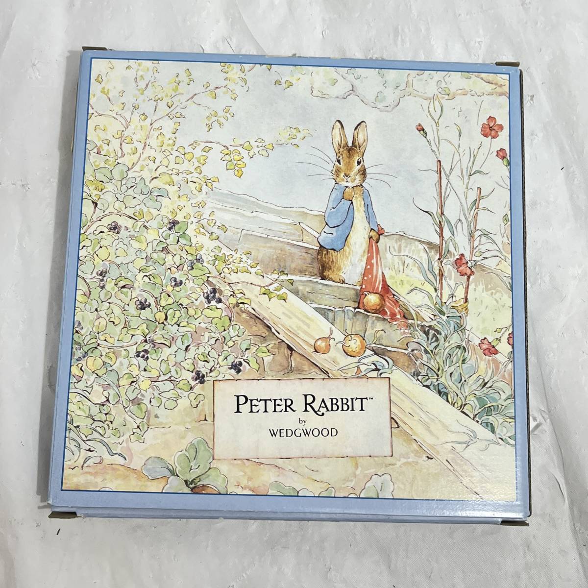 (志木)WEDGWOOD/ウェッジウッド PETER RABBIT ピーターラビット バースデープレート 1997年 洋食器 皿 当時物 磁器 陶器 (o)_画像7