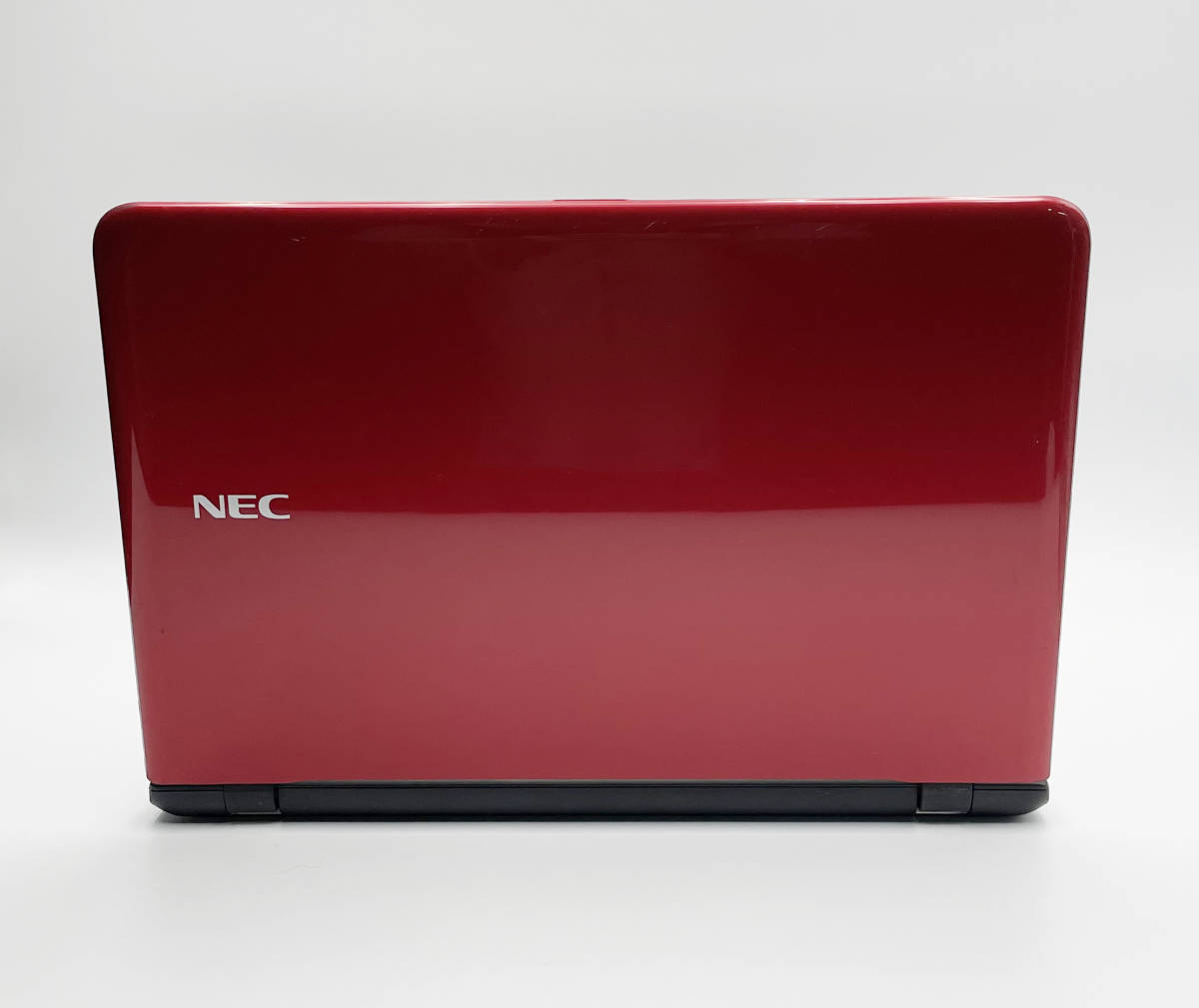 NEC LaVie NS150 A　／　PC-NS150AARノートパソコン / 5世代NEW CPU/ 爆速 SSD 128GB /メモリ-8GB/カメラ/ブルートゥース/DVDマルチ/15.6型_画像4
