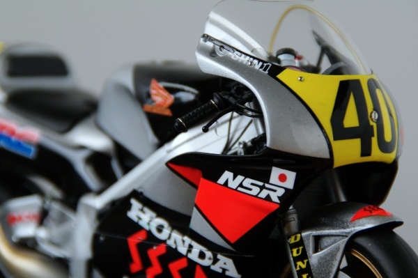 ★1/12 HONDA NSR500 Team SEED Racing S.ITOH 1989年塗装完成品（ハセガワ製）_画像5