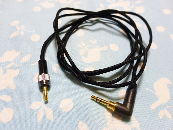 SONY MDR M1ST MV1 用 ロック機構付き BELDEN 1804a 3.5mm3極 L SONY MDR M1ST MV1 用 ロック機構付き BELDEN 1804a 3.5mm3極 L