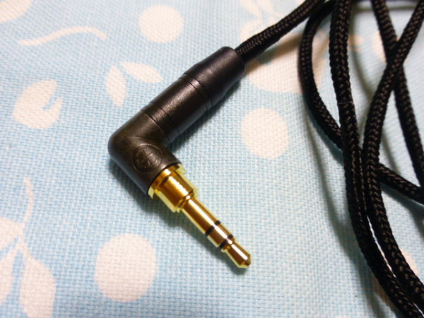 SONY MDR M1ST MV1 用 ロック機構付き BELDEN 1804a 3.5mm3極 L SONY MDR M1ST MV1 用 ロック機構付き BELDEN 1804a 3.5mm3極 L