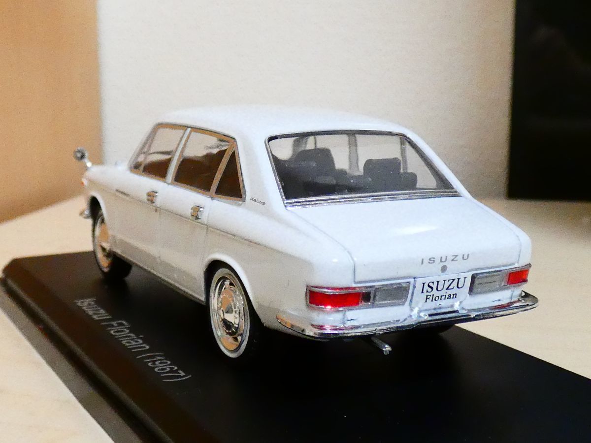 国産 名車コレクション 1/43 いすゞ フローリアン 1967 白 アシェット 旧車 クラシックカー ミニカー Ｌ isuzu florianの画像2