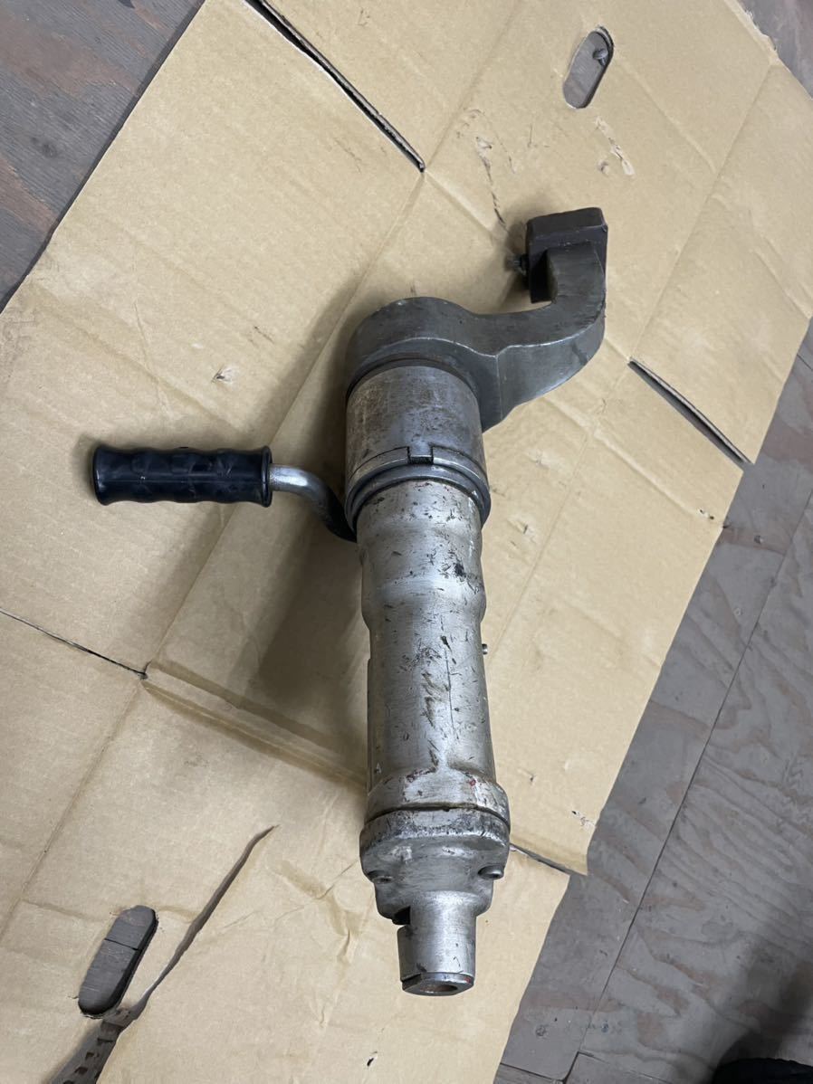 東日 TOHNICHI エアトルクレンチ AIRTORK AP120 中古品 動作確認 東日 TOHNICHI エアトルクレンチ AIRTORK AP120 中古品 動作確認