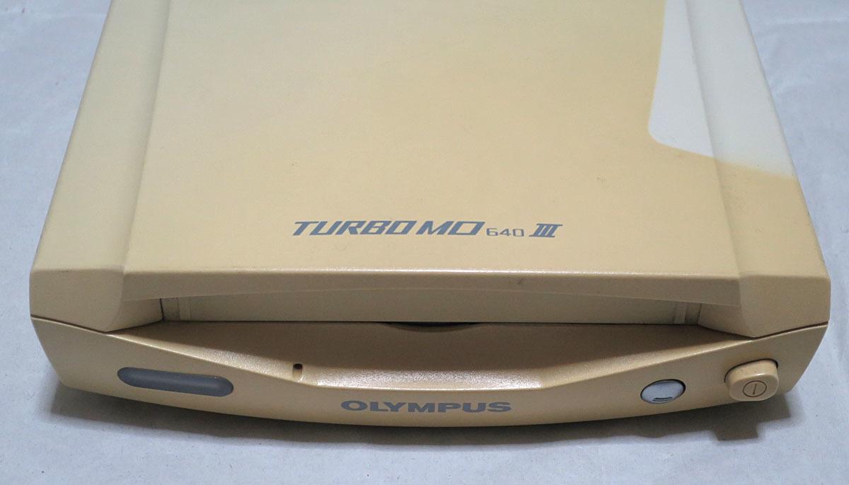 Olympus TURBO MO 640 III　MOS365S　オリンパス SCSI MOドライブ 640MB　ジャンク_画像3