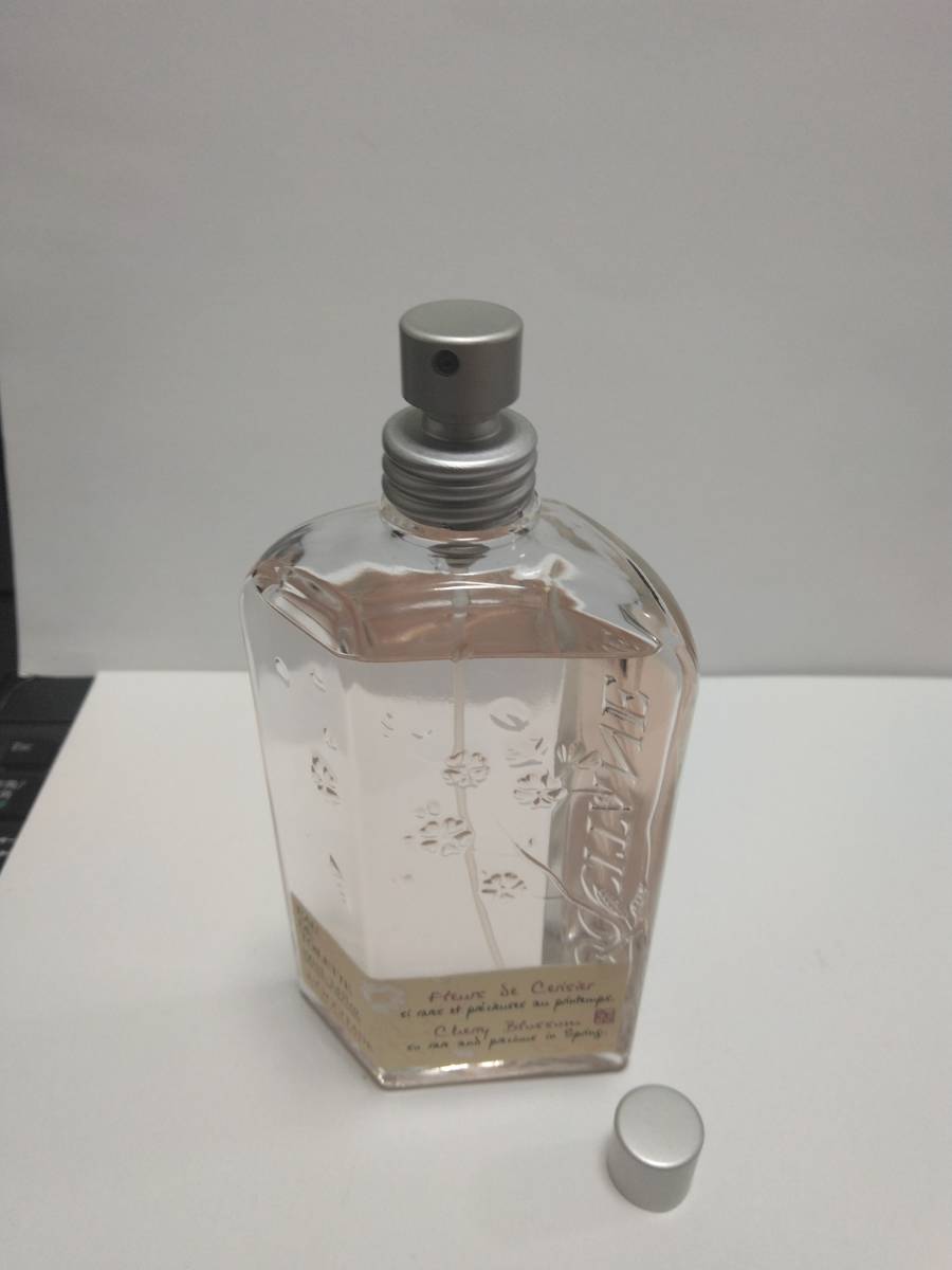 ロクシタン　チェリーブロッサム オードトワレ 100ml_画像3