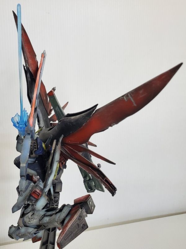 SE2471-1212-65 【現状品】 HG 1/144 デスティニーガンダム 機動戦士ガンダムSEED DESTINY ガンプラ プラモデル 完成品 一部塗装・加工済_画像8