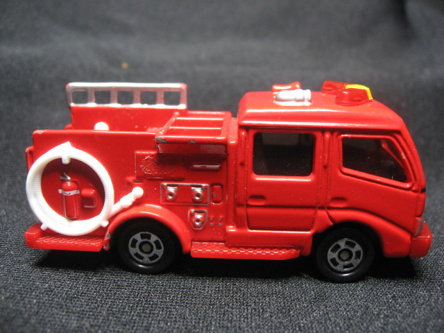■TOMICA 消防車系 MORITA FIRE ENGINE 送料:定形外220円_画像3