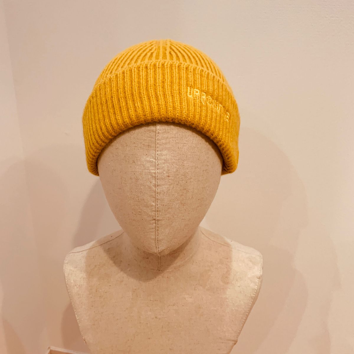 冬用 春夏  ニット帽 サマーニットキャップ おしゃれ かわいい 男性 女性  黄色