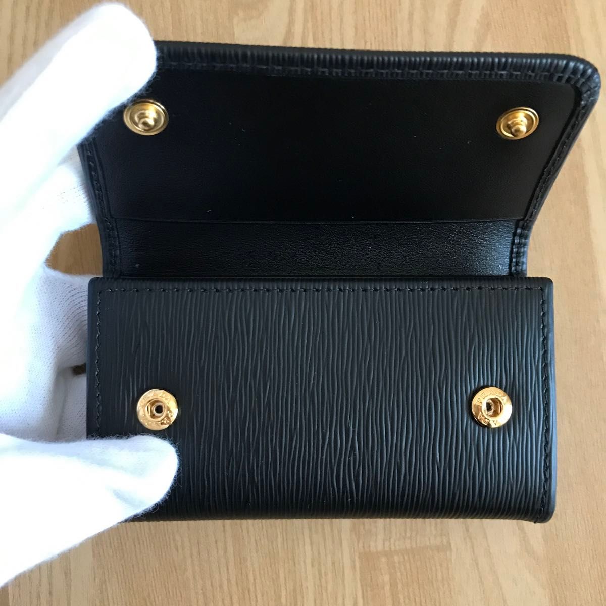 新品同様　極美品　 PRADA  プラダ　キーケース　黒