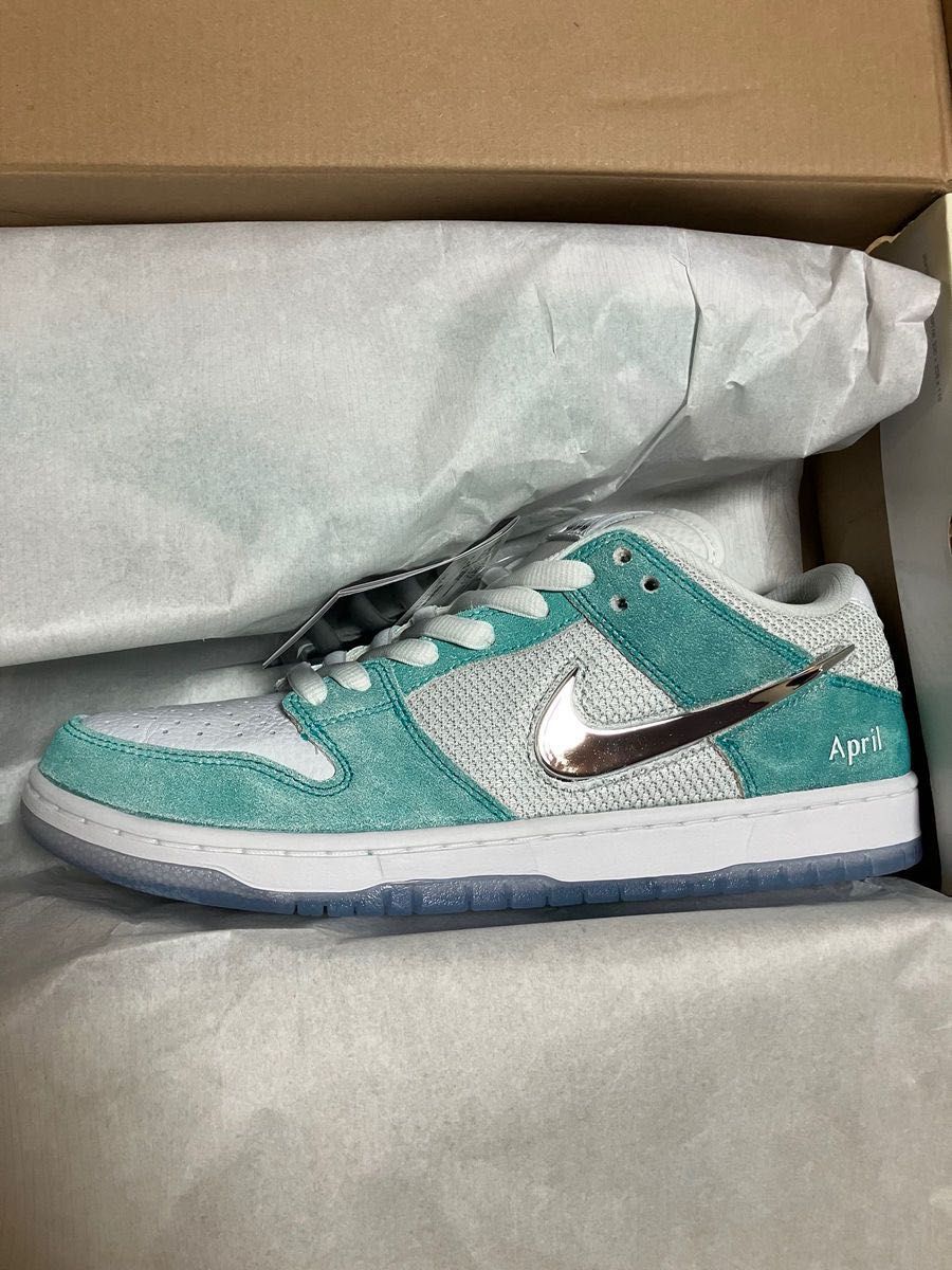 APRIL SKATEBOARDS × Nike SB Dunk Low Pro QS White and Multi APRIL SKATEBOARDS × Nike SB Dunk Low Pro QS White and Multi