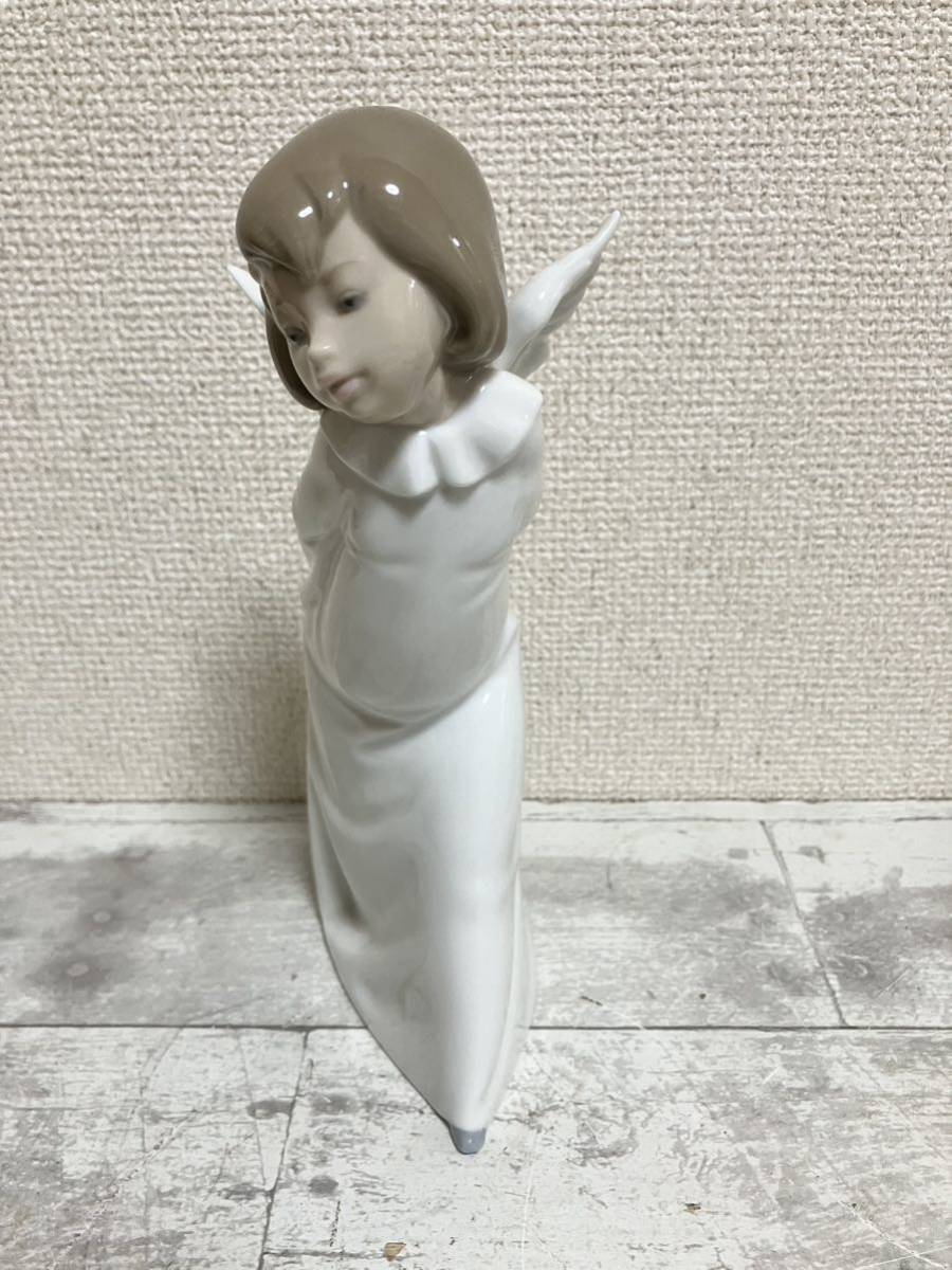 1円オークション リヤドロ LLADRO 天使の考えごと（わかってきたぞ） 04960 陶器人形 陶器 箱無し_画像2