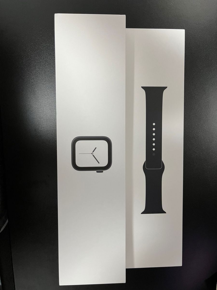 Apple  Watch Series 4 GPSモデル 44mm スペースグレイ 互換充電ケーブル 保護ケース付き