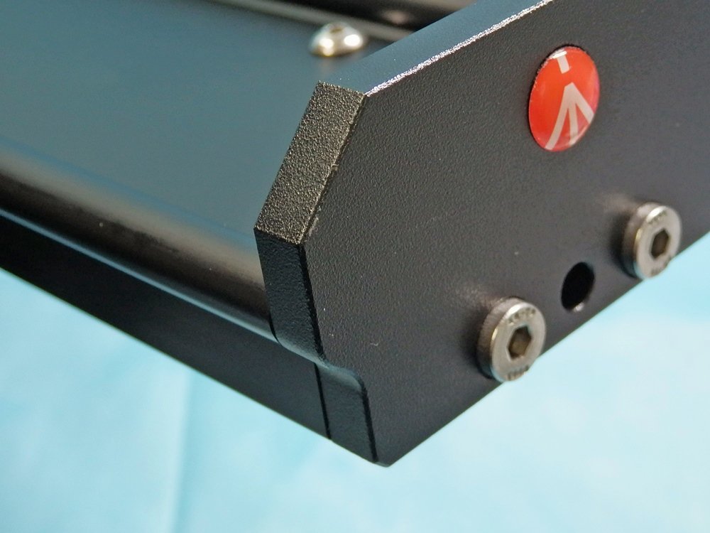 Yahoo!オークション - Manfrotto スライダー 60cm 【MVS060A Yahoo!オークション - Manfrotto スライダー 60cm 【MVS060A