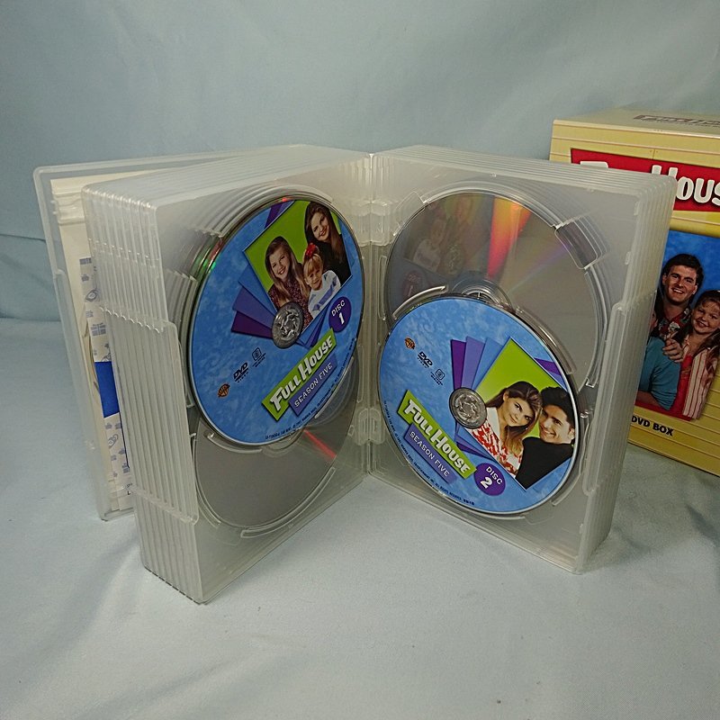 ◆ 海外ドラマ 「フルハウス」 THE COMPLETE DVD-BOX ◆ シーズン1～8 / 全8巻 コンプリートBOX ◆_画像4
