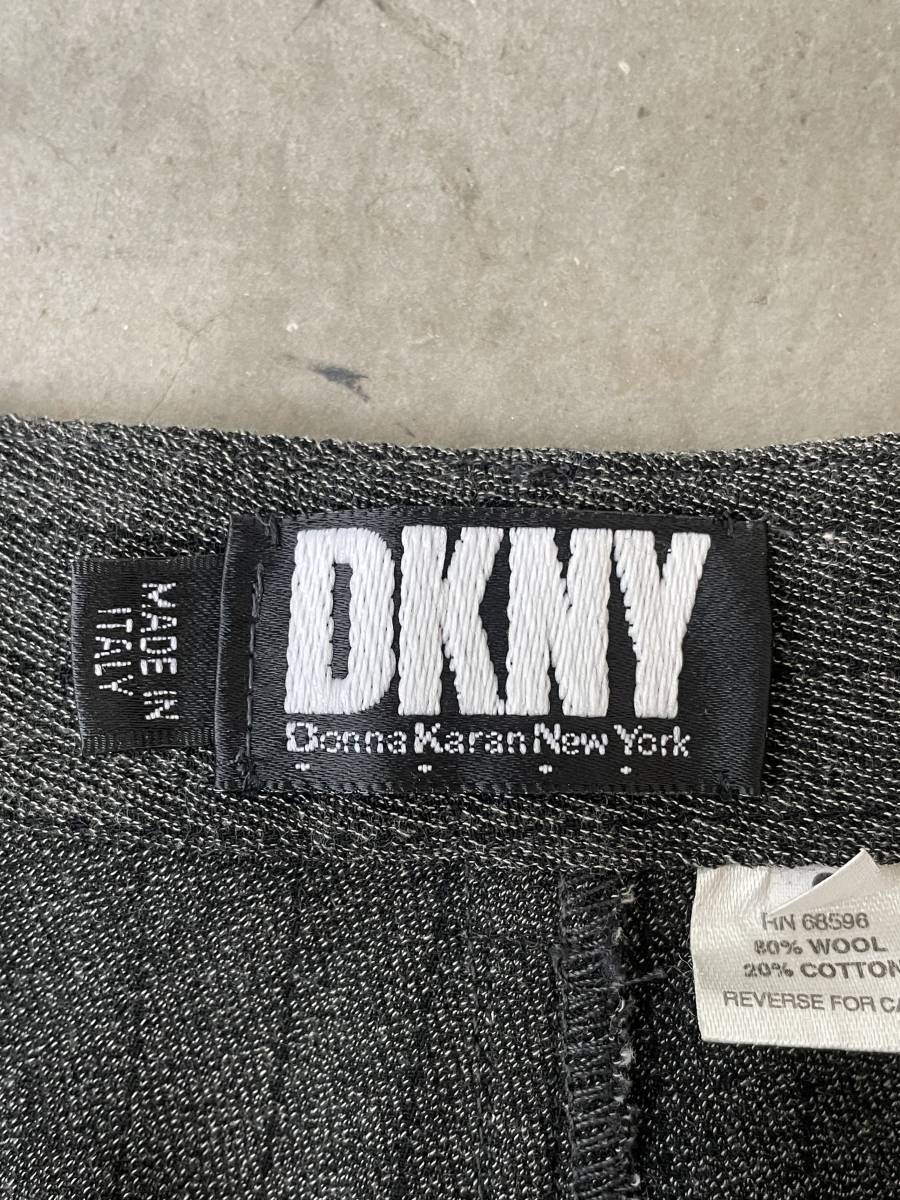 超希少！美品！ITALY製！80s 90s DKNY ダナキャランニューヨーク ウールスカート ミニ丈 ストリート エレガント モダン Y2K ギャル_画像3