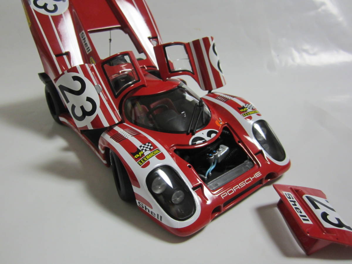 即決 オートアート 1/18 ポルシェ 917K 1970年ルマン24h優勝 No.23 ハンス・ヘルマン／リチャード・アトウッド_画像7