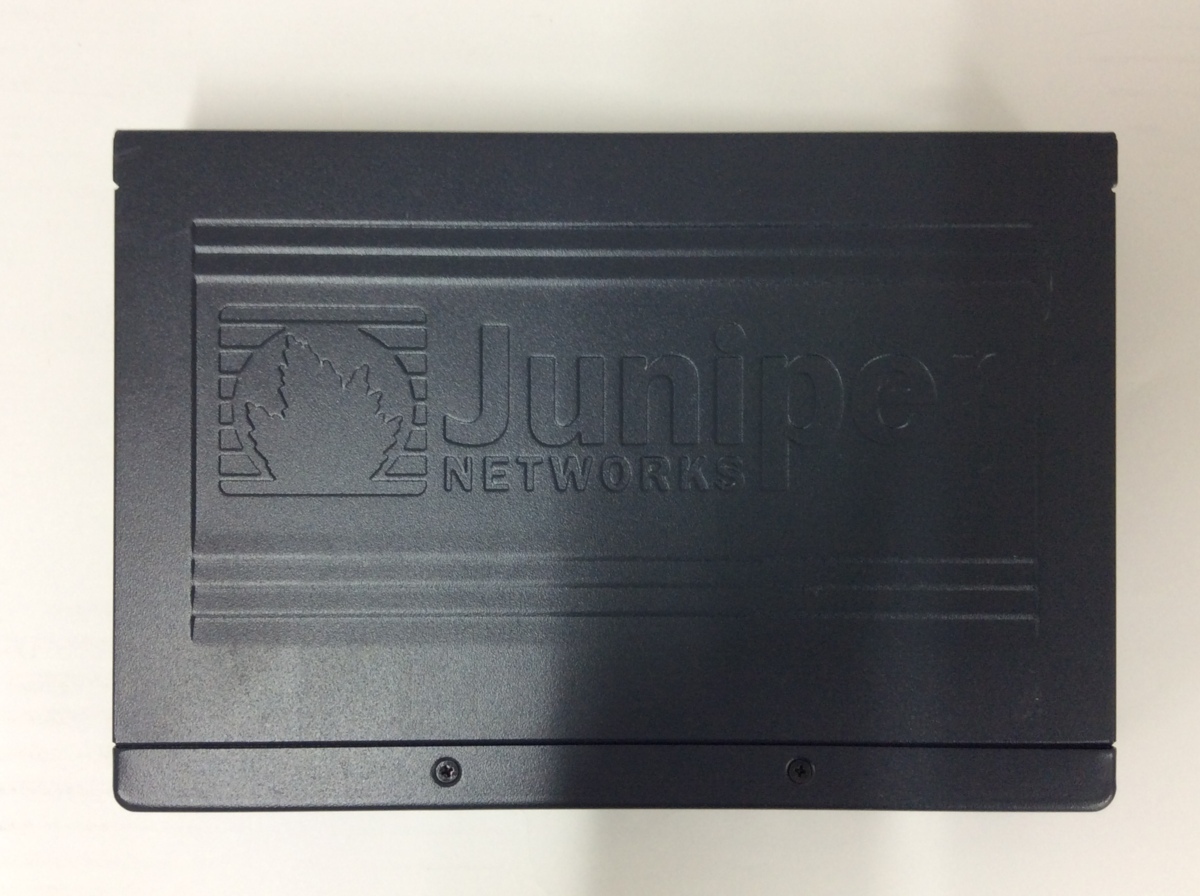 初期化済み Juniper Networks SRXシリーズ SRX100 搭載OS Version 12.3X48-D25.3 ※ACアダプタなし_写真は使いまわしております