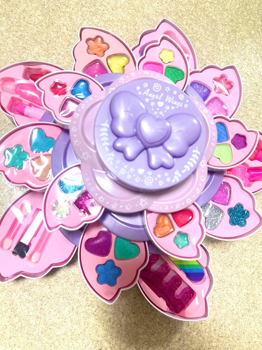 【新品】おもちゃ・メイクセット・メイクボックス・女の子プレゼント・化粧セット