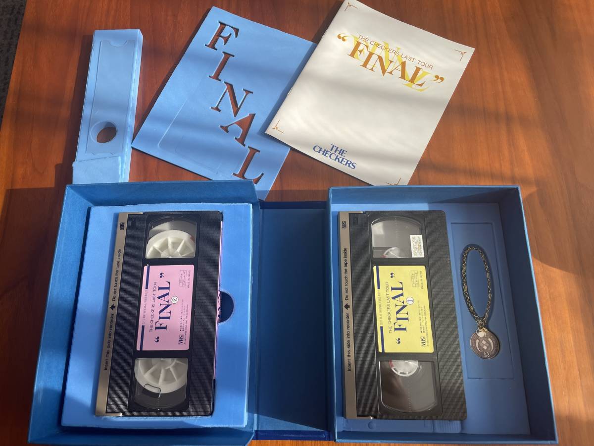 新品 チェッカーズ ファイナル ラストツアー VHS 袋入り キーリング入り_画像1