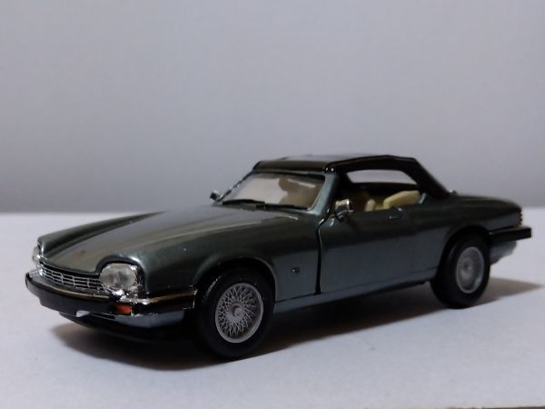 ★ジャガーXJS　　　　1/43ディテールカーズ★_画像9