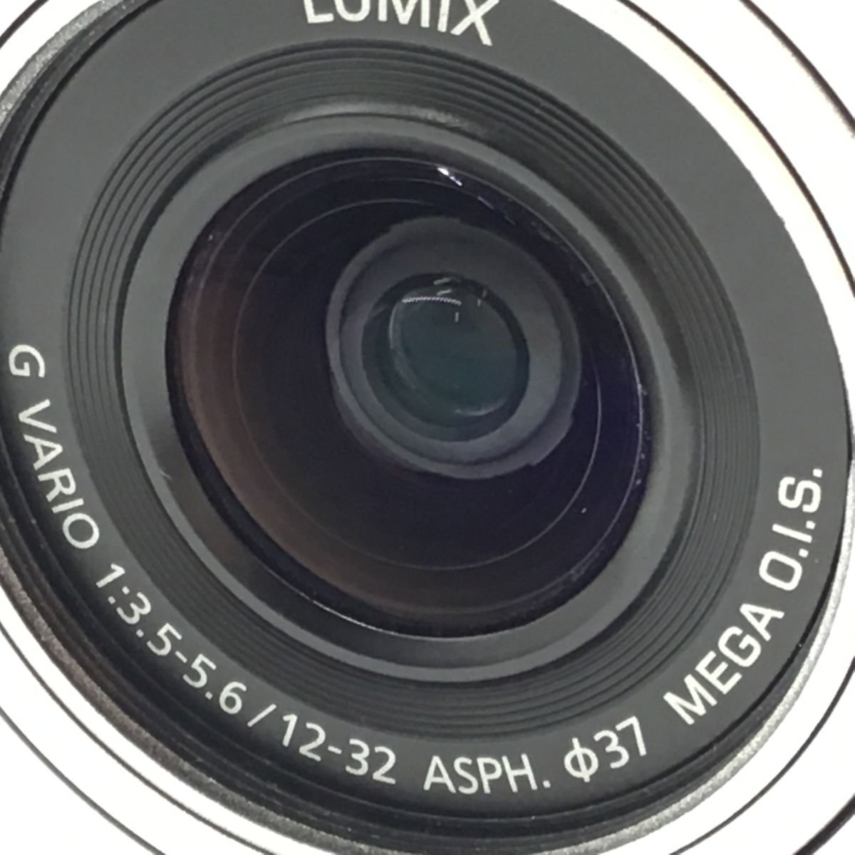 カメラ Panasonic Lumix DMC-GF7 / G VARIO 1:3.5-5.6 / 12-32 ASPH MEGA O.I.S. ミラーレス一眼レフ セット品 現状品 [1394HJ]_画像2