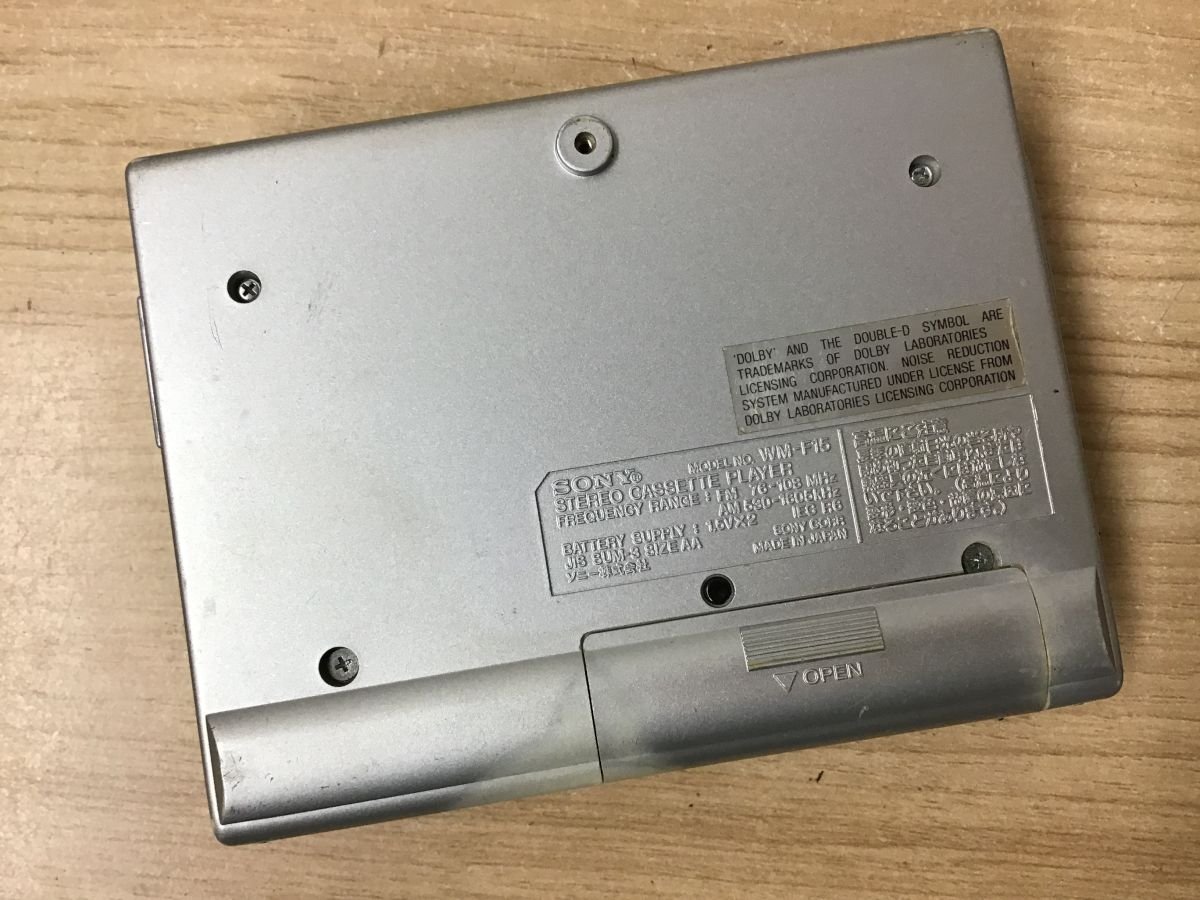 SONY WM-F15 ソニー walkman カセットプレーヤー ウォークマン◆ジャンク品 [2479W]_画像2