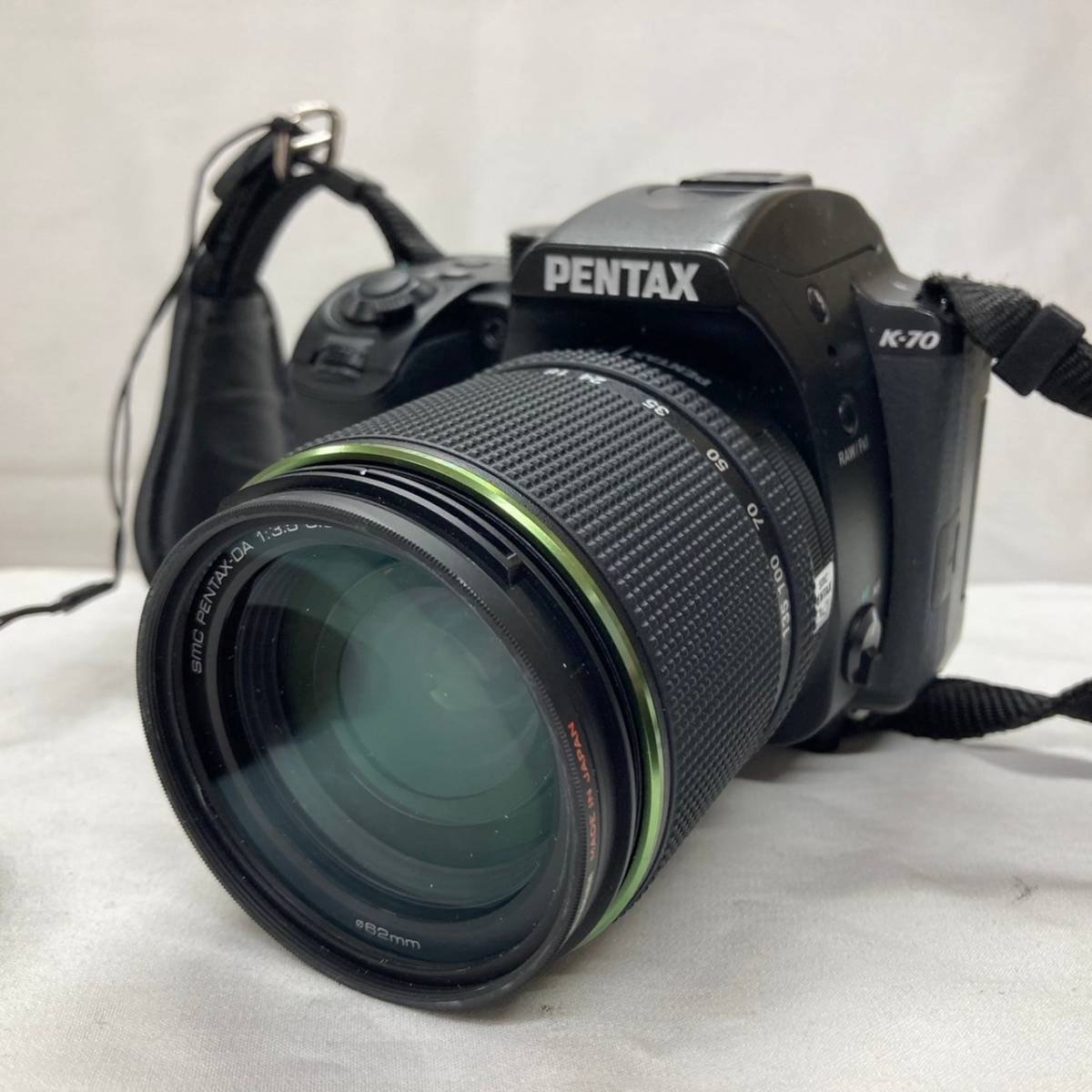4242-3横　PENTAX　ペンタックス　K-70　本体　3.6-5.6　18-135㎜　レンズ　デジタル一眼カメラ_画像1