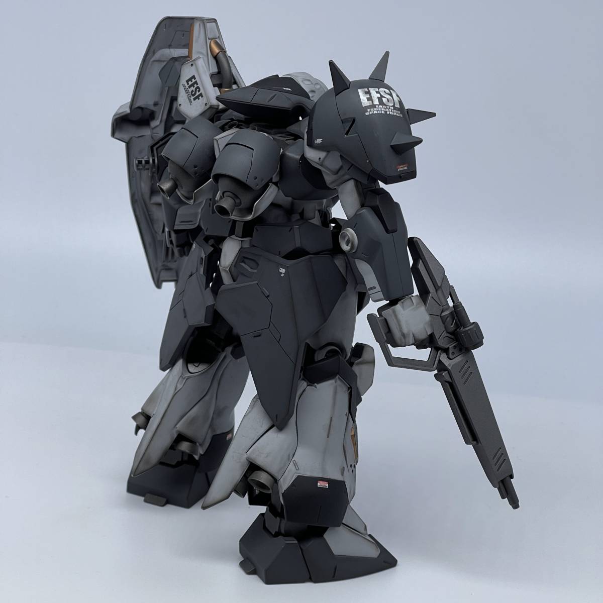 HG 1/144 メッサー F01型 【全塗装・完成品】 商品細節 HG 1/144 メッサー F01型 【全塗装・完成品】 商品細節