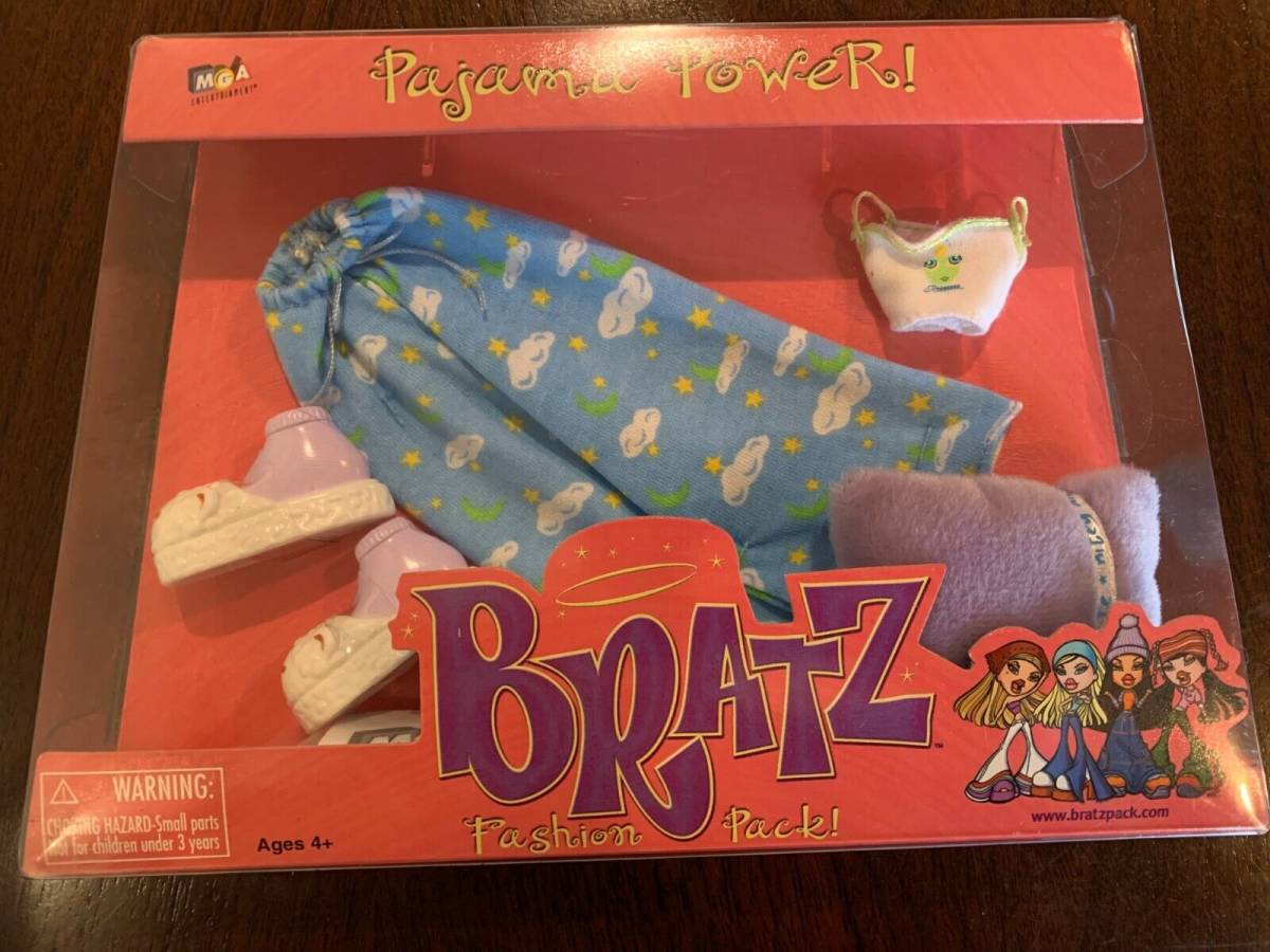 PlayStation BRATZ FASHION PACK PAJAMA POWER OUTFIT SET NEW IN THE