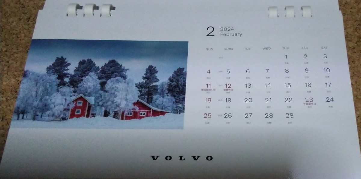 2024年　卓上カレンダー　SWEDISH FOUR SEASON VOLVO_画像3