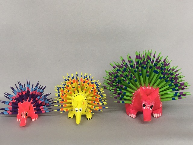  new goods genuine article Mexico hedgehog are yellowtail he direct import mouse needle . tree carving woodworking skill hand made colorful li member mi-vt