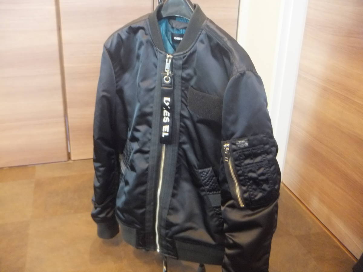 DIESEL(ディーゼル) MA-1ブルゾン ボンバージャケット DIESEL(ディーゼル) MA-1ブルゾン ボンバージャケット