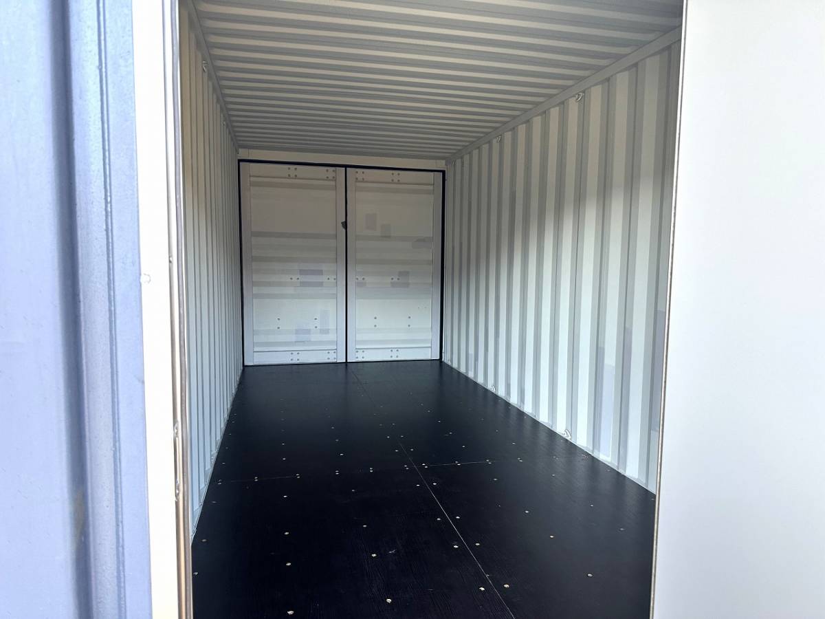 * soundproofing container house 20 feet container soundproofing .*. sound performance :Dr-60 soundproofing Booth 6 tatami type karaoke * band musical performance etc.! *