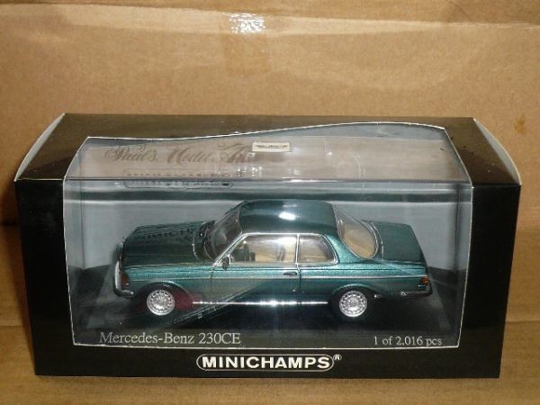 乗用車 1/43 Mini Champs Mercedes-Benz 230 CE 1977 turquoise