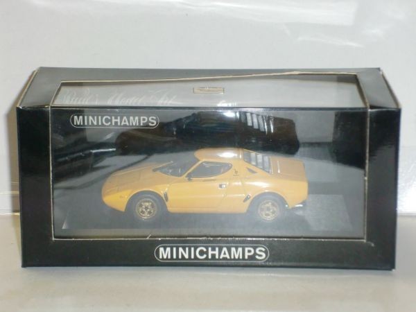 【オープニング大セール】 Lancia MINICHAMPS ☆1/43 Stratos 黄 1971-78 乗用車