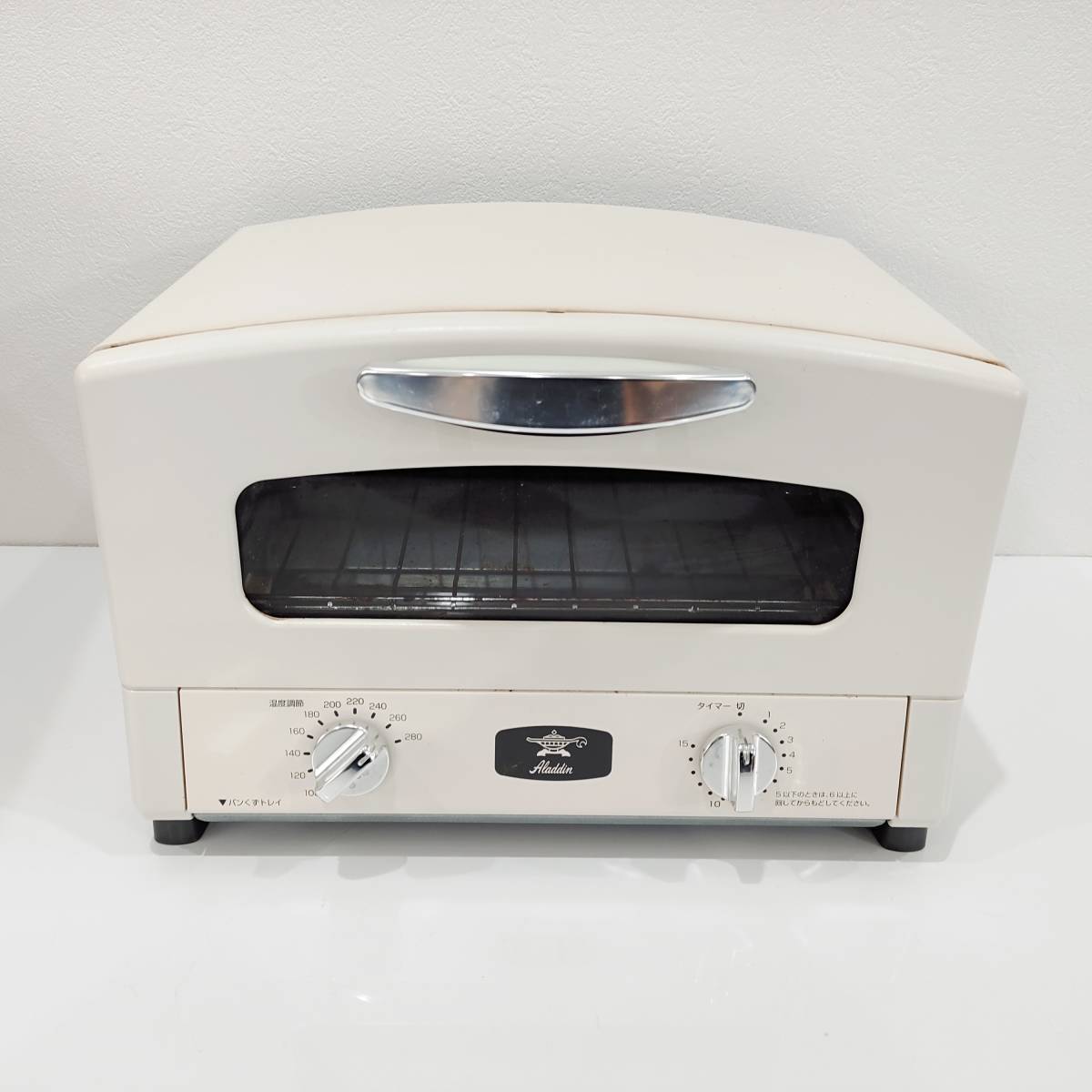 ●動作品 アラジン AET-GS13N グラファイトトースター Aladdin ホワイト 2枚焼き 遠赤外線 キッチン 調理家電 食パン ピザ グラタン L1085_画像2