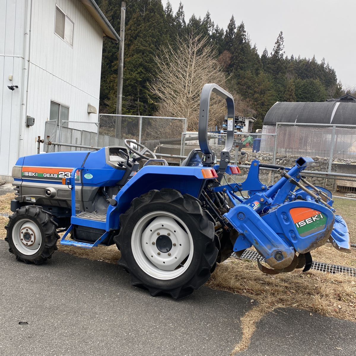 Yahoo!オークション - 長野県上伊那郡発 イセキ トラクター