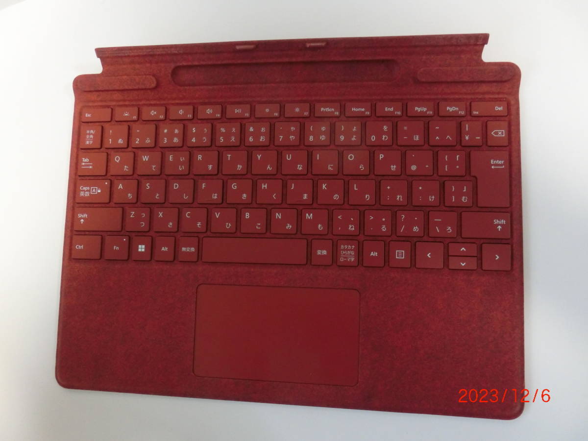 マイクロソフト surface Pro8・ProX　Signature キーボード　8XA-00039　Model1864　ポピーレッド　動作品　未使用　購入時箱同梱_Surface　Proキーボード