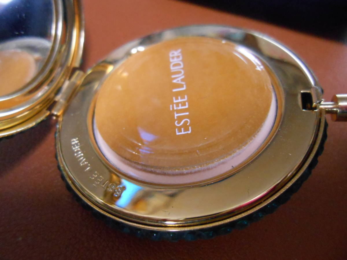 ESTEE LAUDER Gleaming Sea Compact　レア商品　コレクション放出_画像6