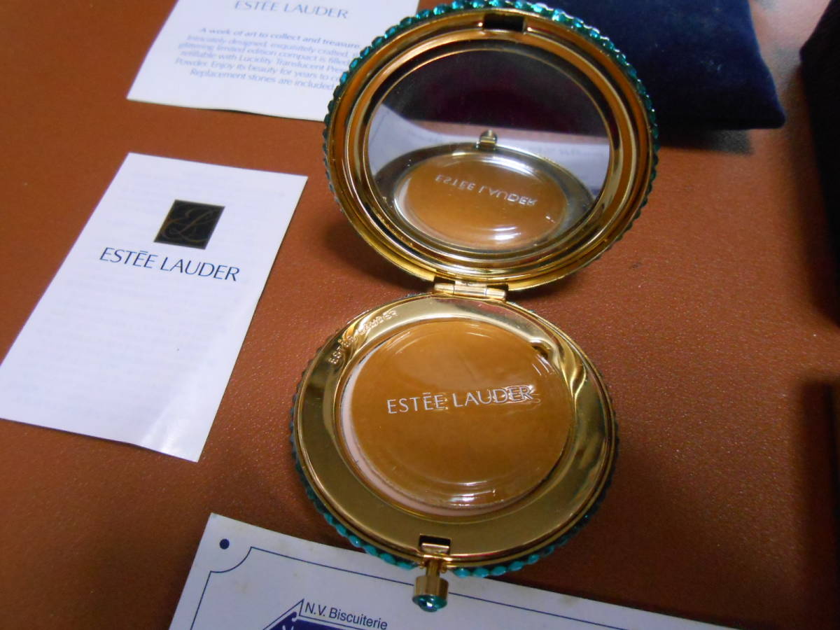 ESTEE LAUDER Gleaming Sea Compact　レア商品　コレクション放出_画像7