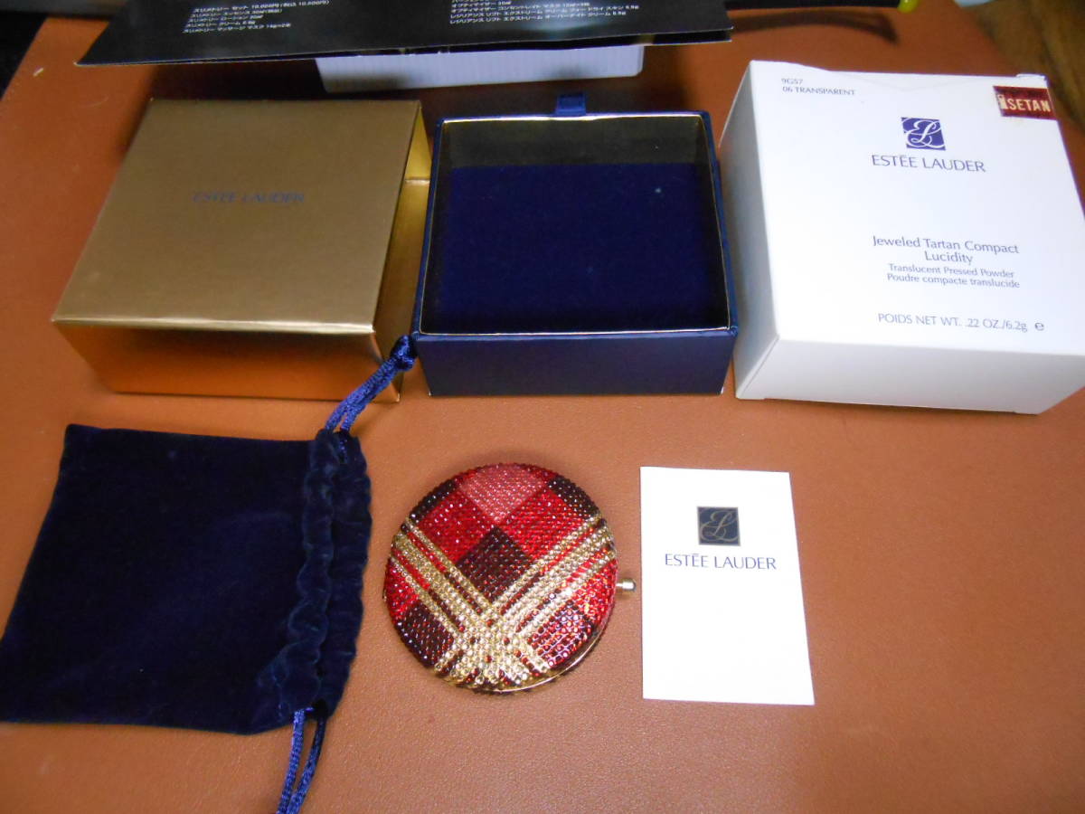 ESTEE LAUDER Jeweled Tartan Compact　レア商品　コレクション放出_画像2