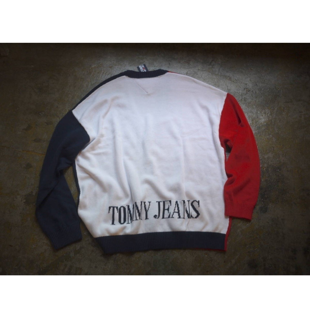 新品　未使用 トミージーンズ ロゴ ニット カーディガン TOMMY HILFIGER TOMMYJEANS　メンズ　定価22000円　オーバーサイズ　USサイズ_画像2