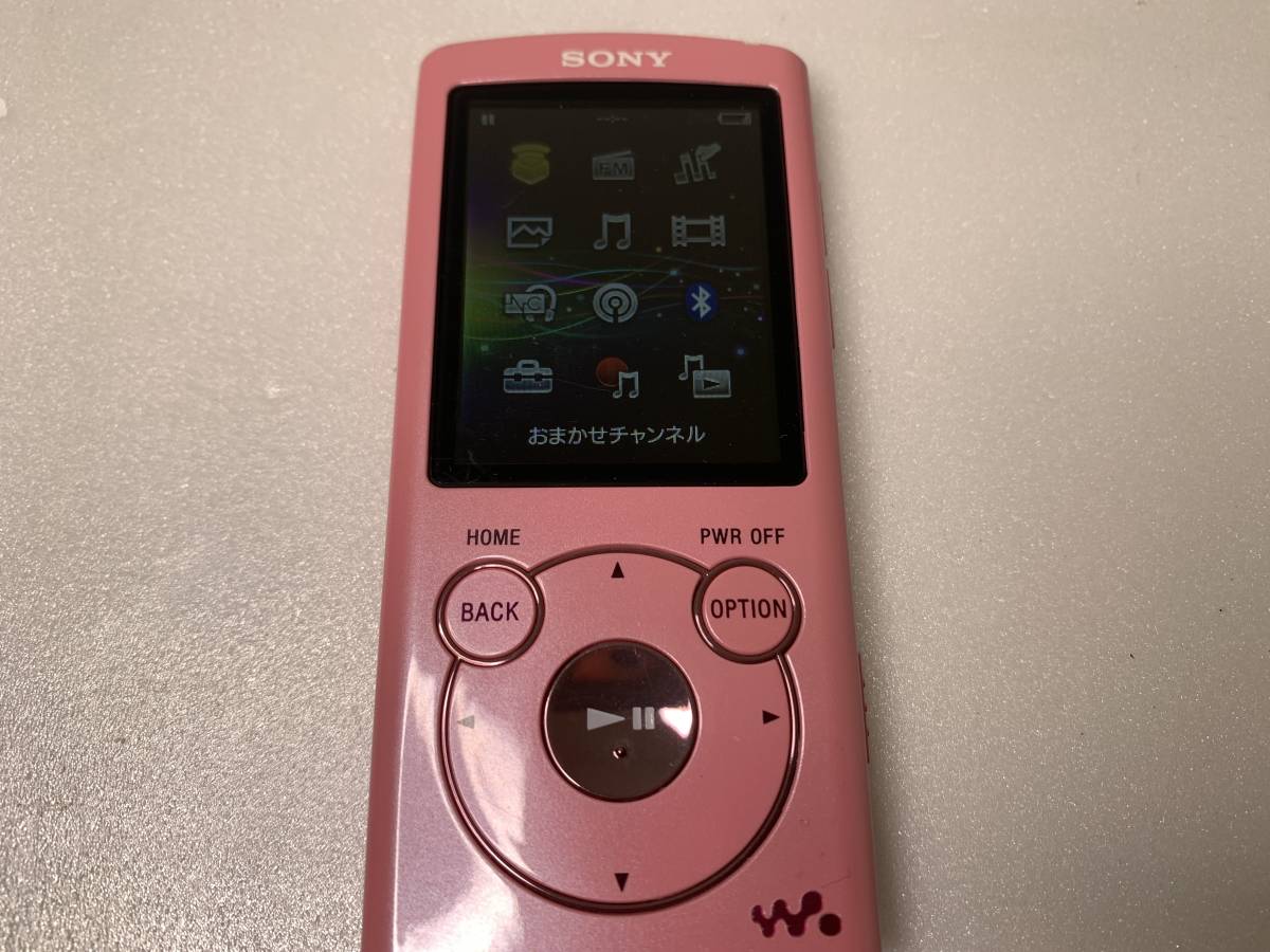 SONY ソニー ウォークマン ピンク NW-S764 スピーカー RDP-NWT19 充電器 オーディオ機器 レトロ ビンテージ 中古 現状品 szlp_画像2