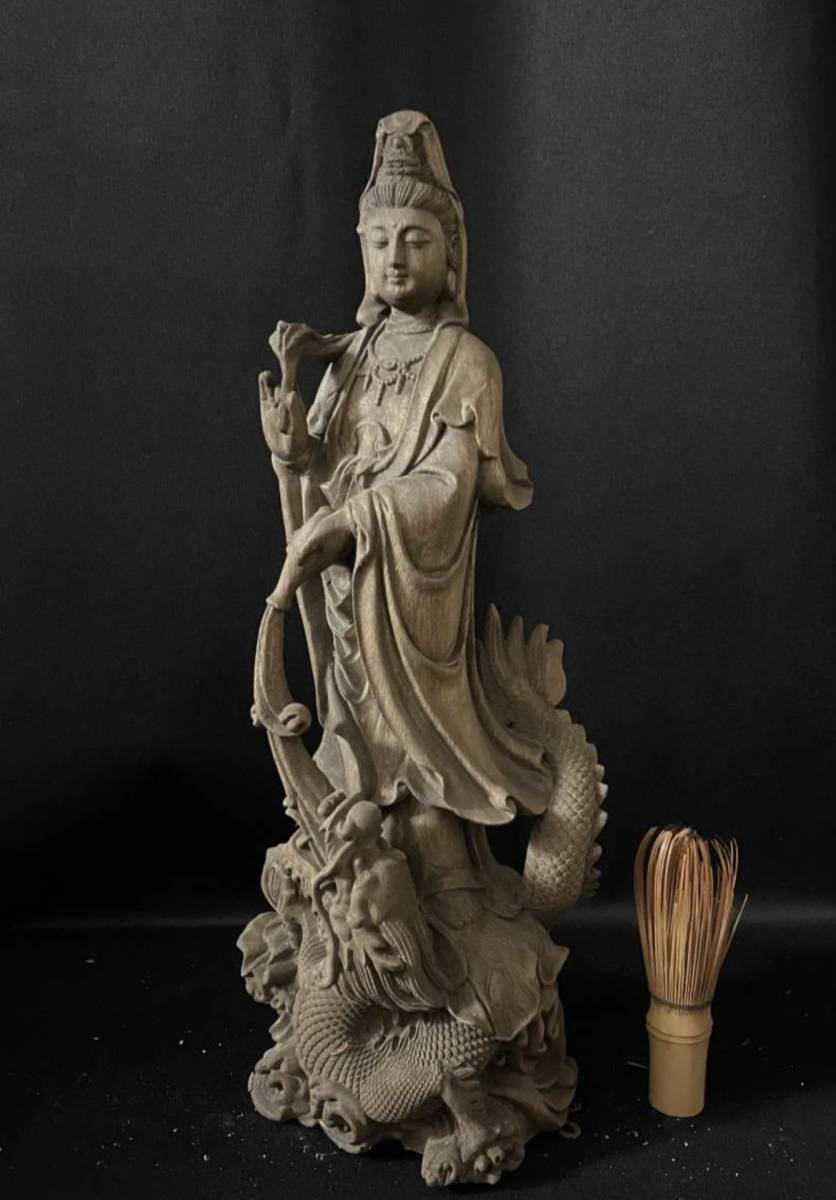 総楠材　高36cm 仏教工芸品　時代彫刻　木彫仏教　仏師で仕上げ品　龍上観音菩薩