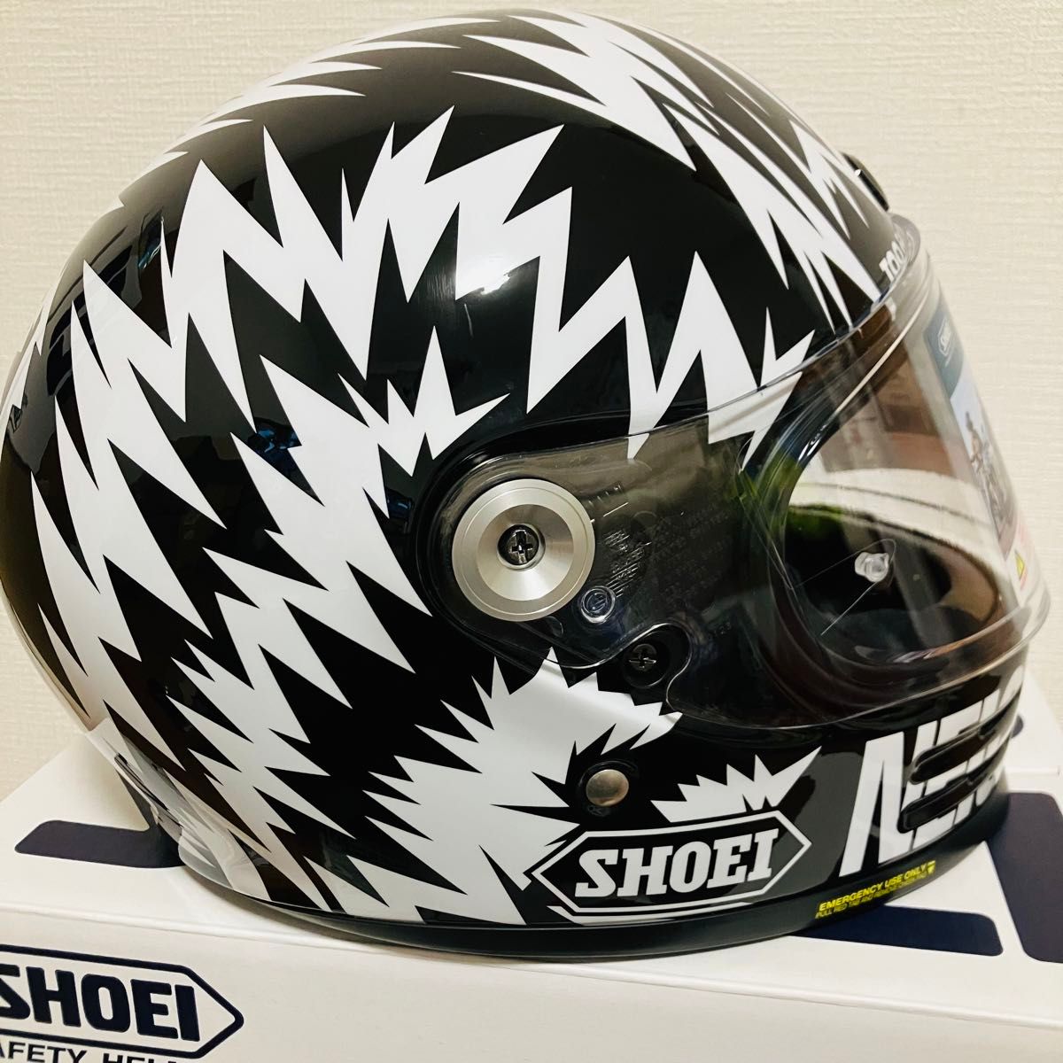 新品未使用 SHOEI Glamster NEIGHBORHOOD X DSC 受注限定モデル 新品未使用 SHOEI Glamster NEIGHBORHOOD X DSC 受注限定モデル