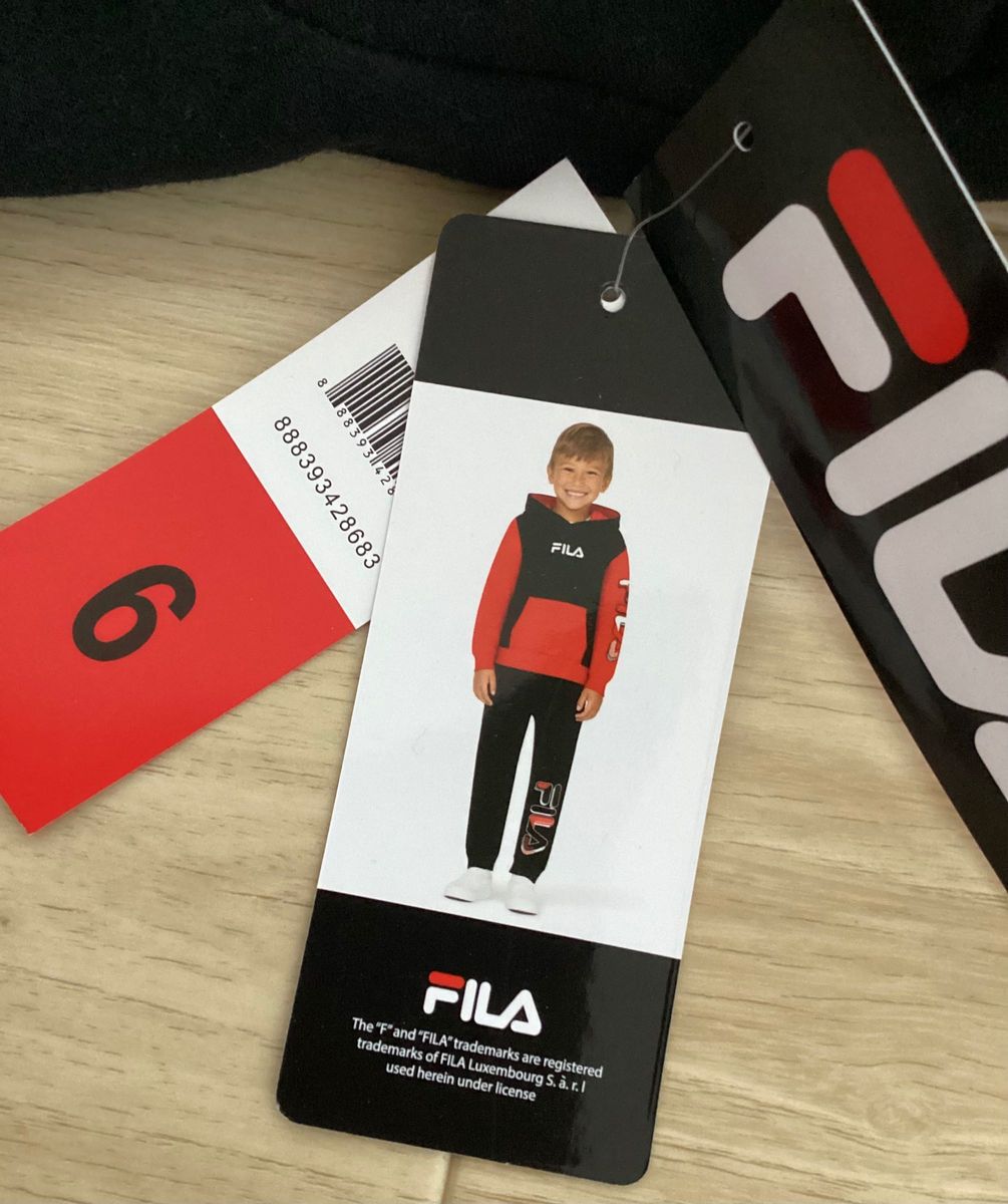 110-120 裏起毛　FILA  パーカー キッズ スウェットパーカー 男の子 トレーナー 長袖　フード付き　USサイズ6