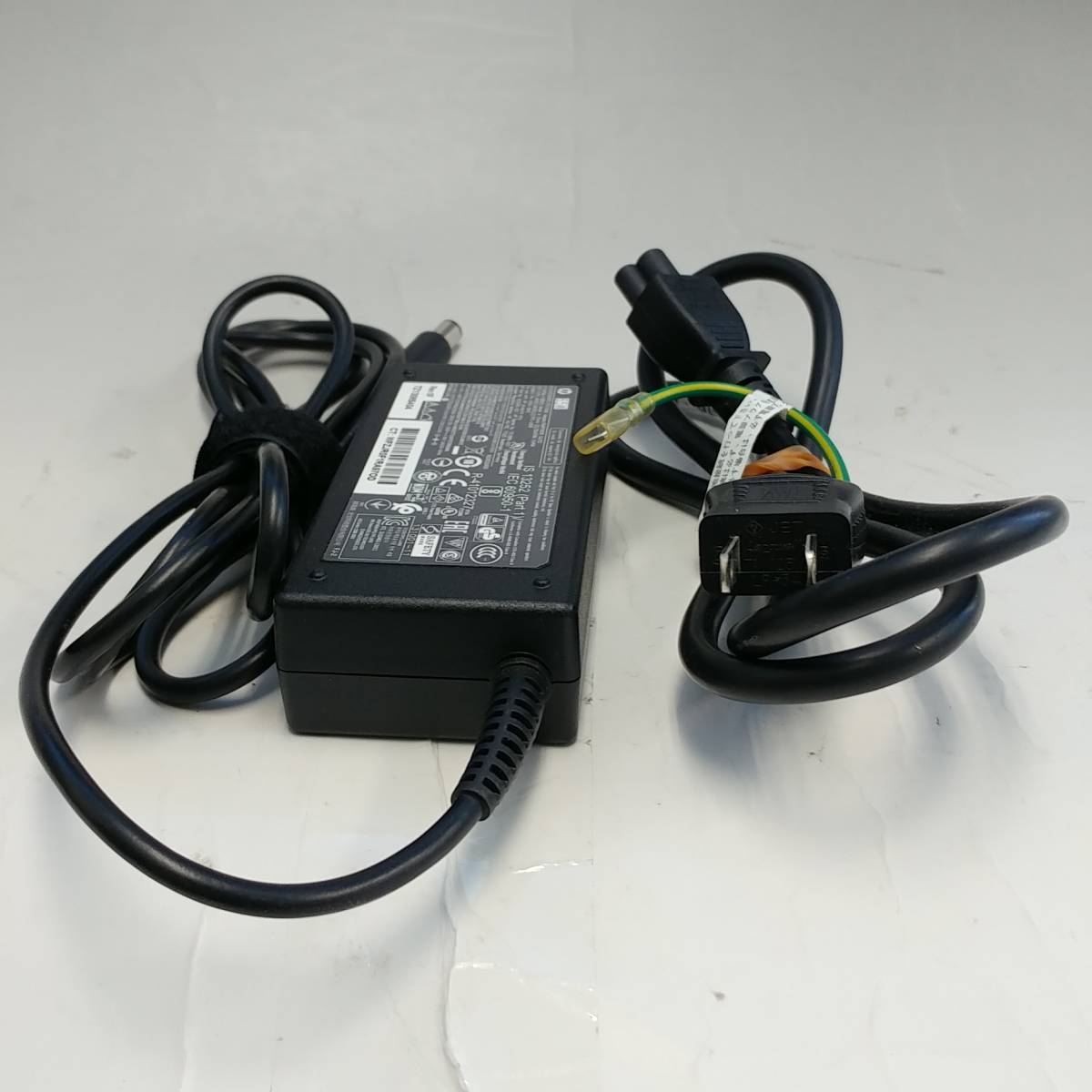 P0237 AC adaptor 19.5V 3.33A HP TPC-LA58