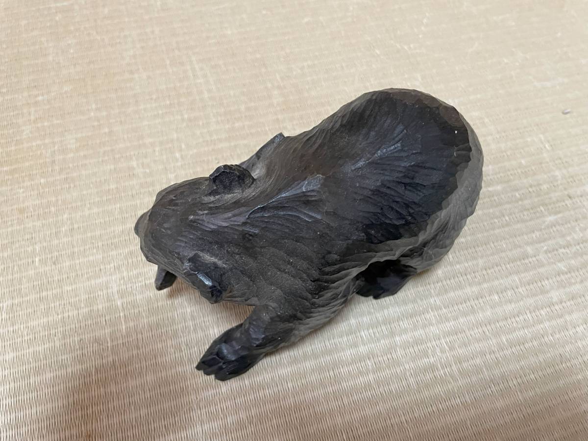 熊の置物（幅 約18cm、高さ約12cm）_画像1