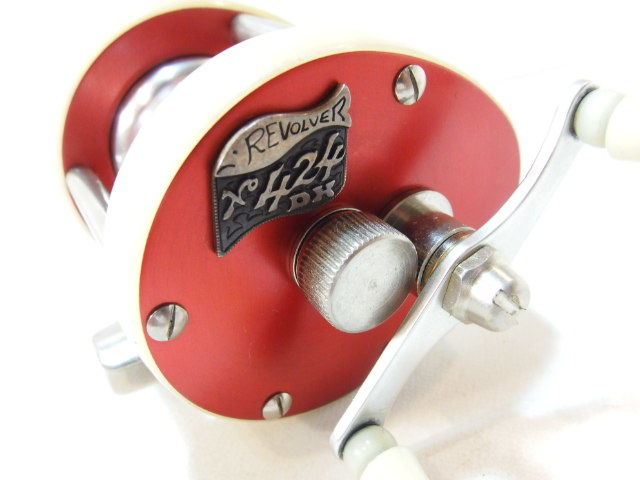 B.P.Bait BPベイト バスポンド リボルバー ES No.424 リール B.P.Bait BPベイト バスポンド リボルバー ES No.424 リール